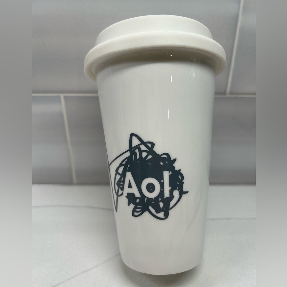 AOL Mug Y2K Ceramic Lid Coffee Tea Beverage Collectible Gift Unique Cup